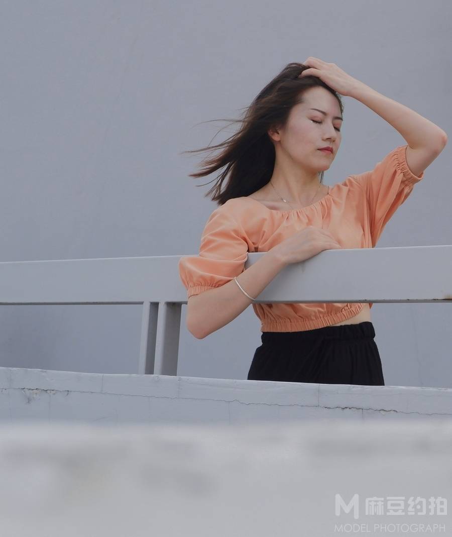 胶片模特