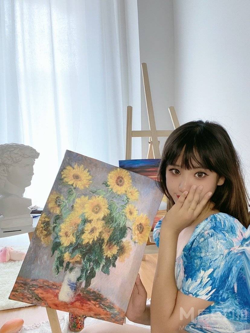 校园模特