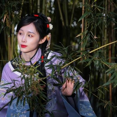 汉服模特