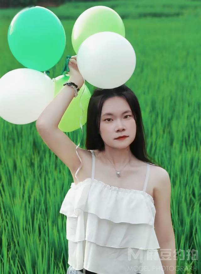 校园模特