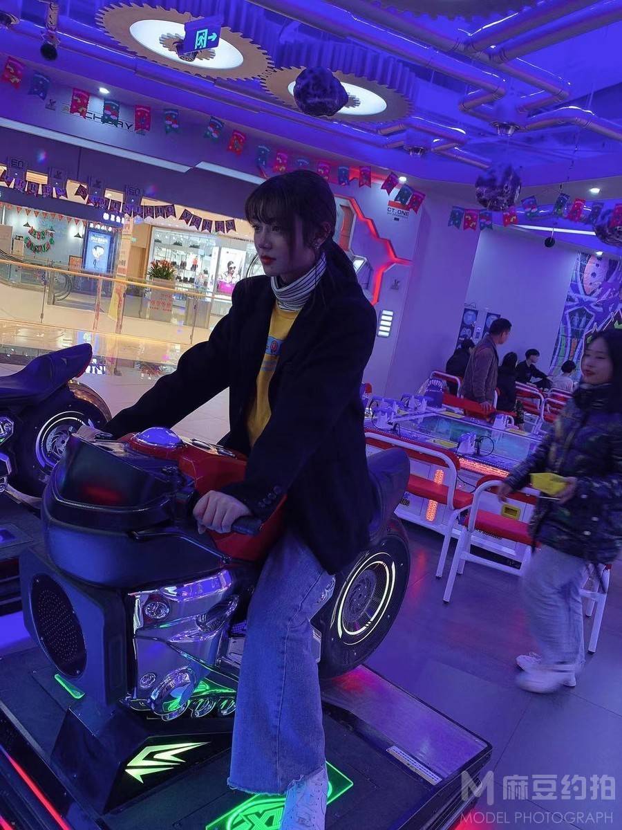 暗黑模特