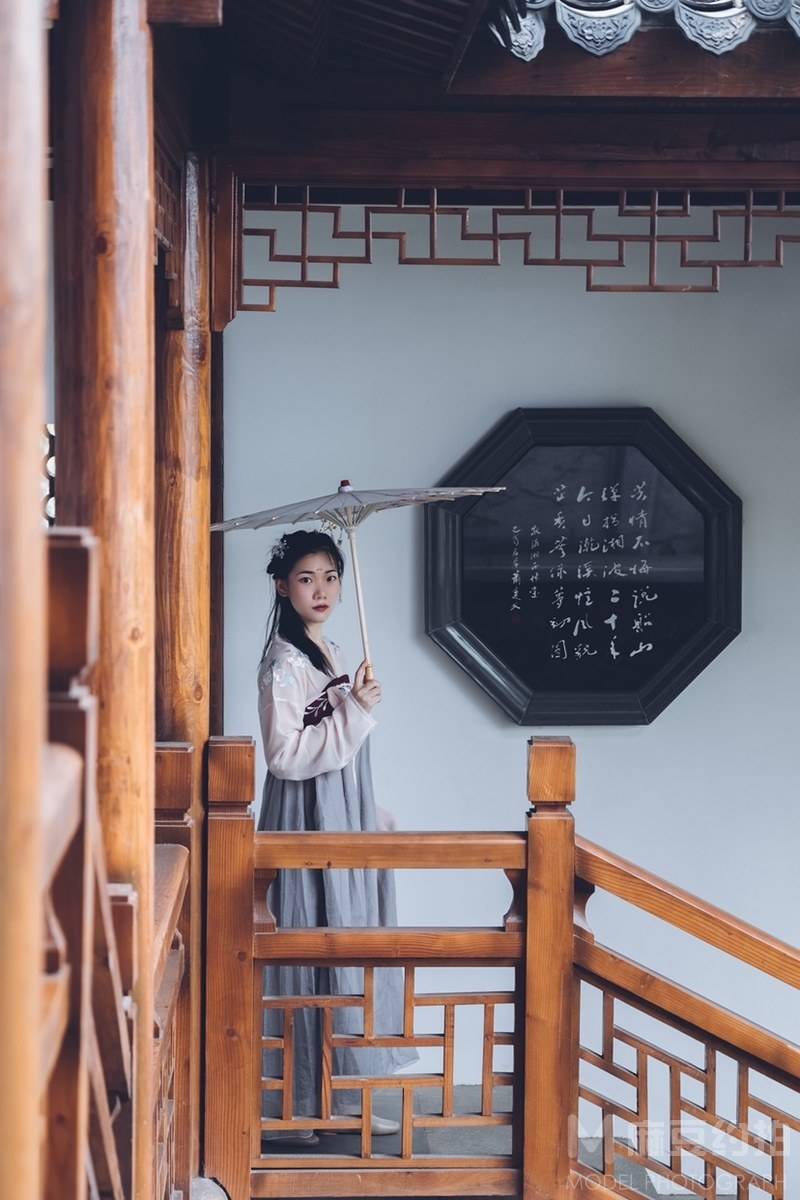 汉服模特
