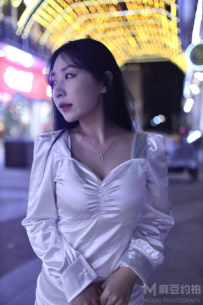 夜景模特