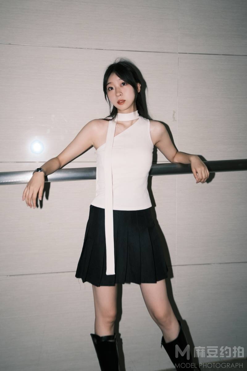胶片模特