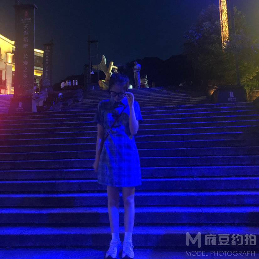 校园模特