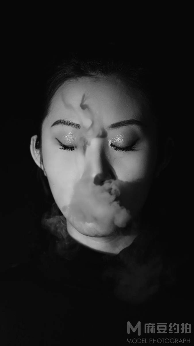 暗黑模特