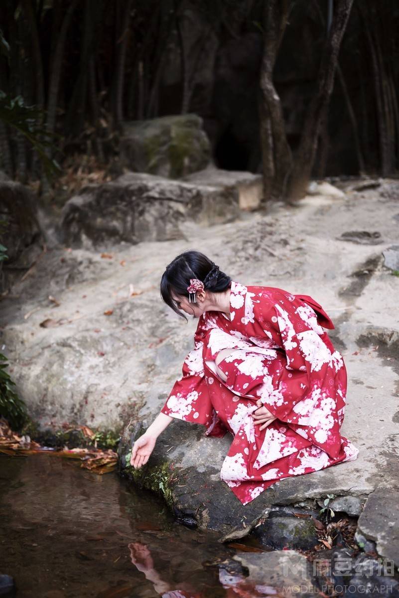 和服模特