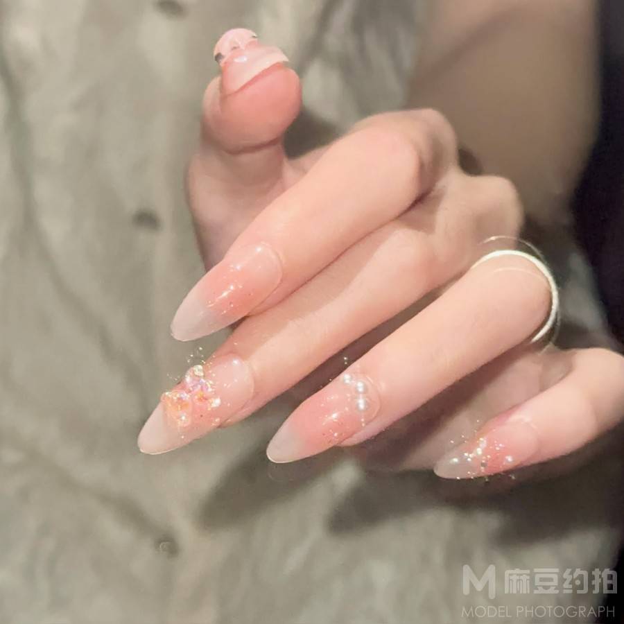 商务模特