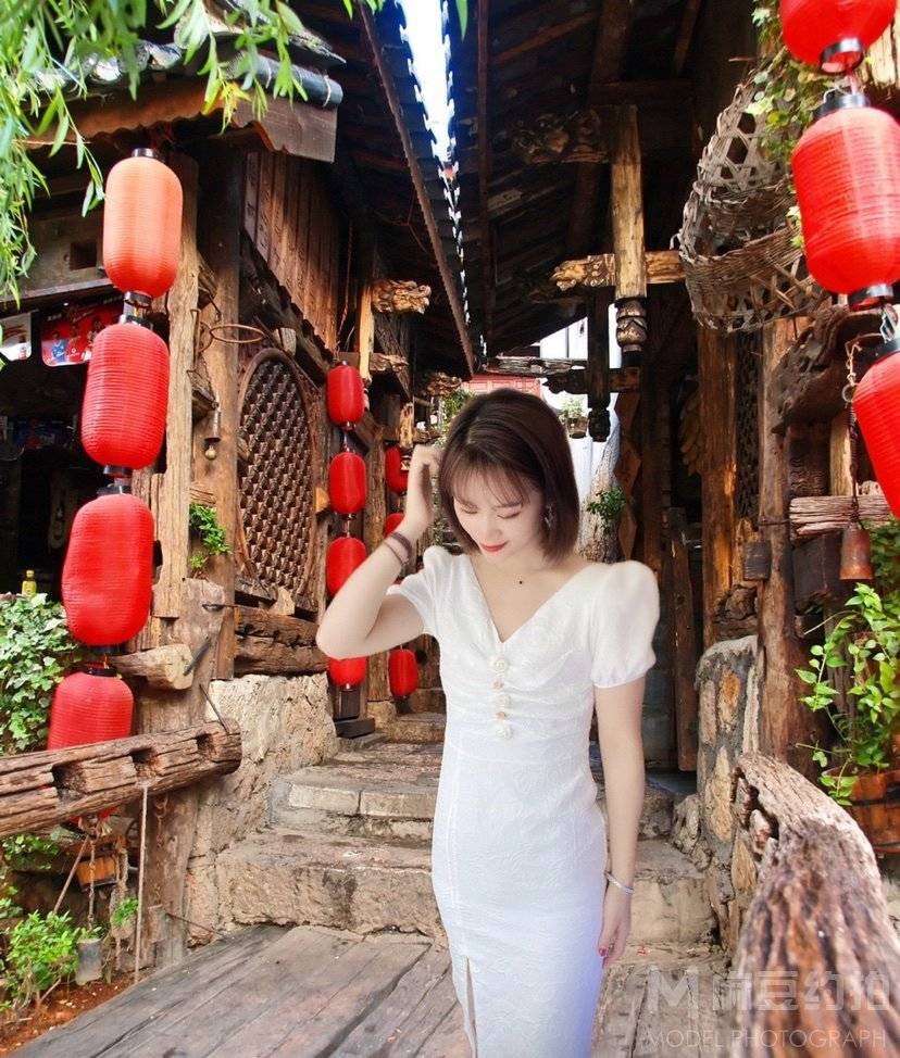 汉服模特