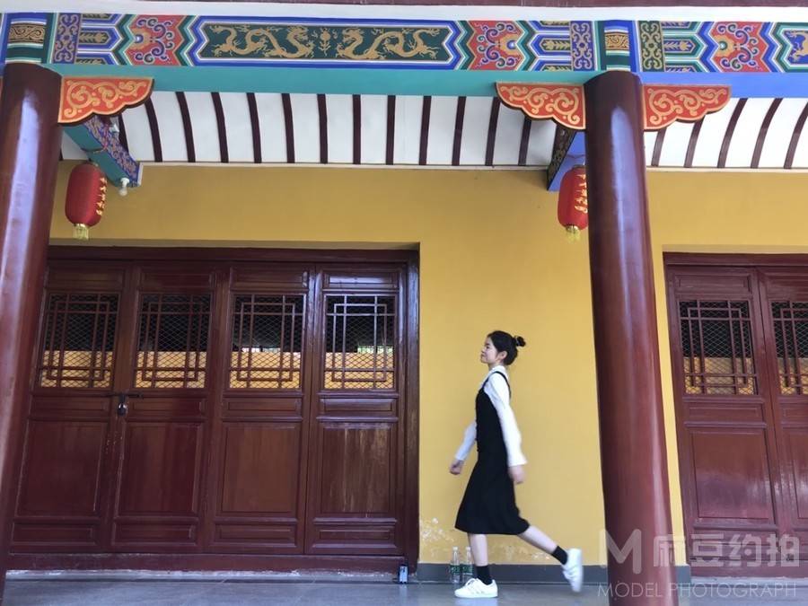 纪实模特