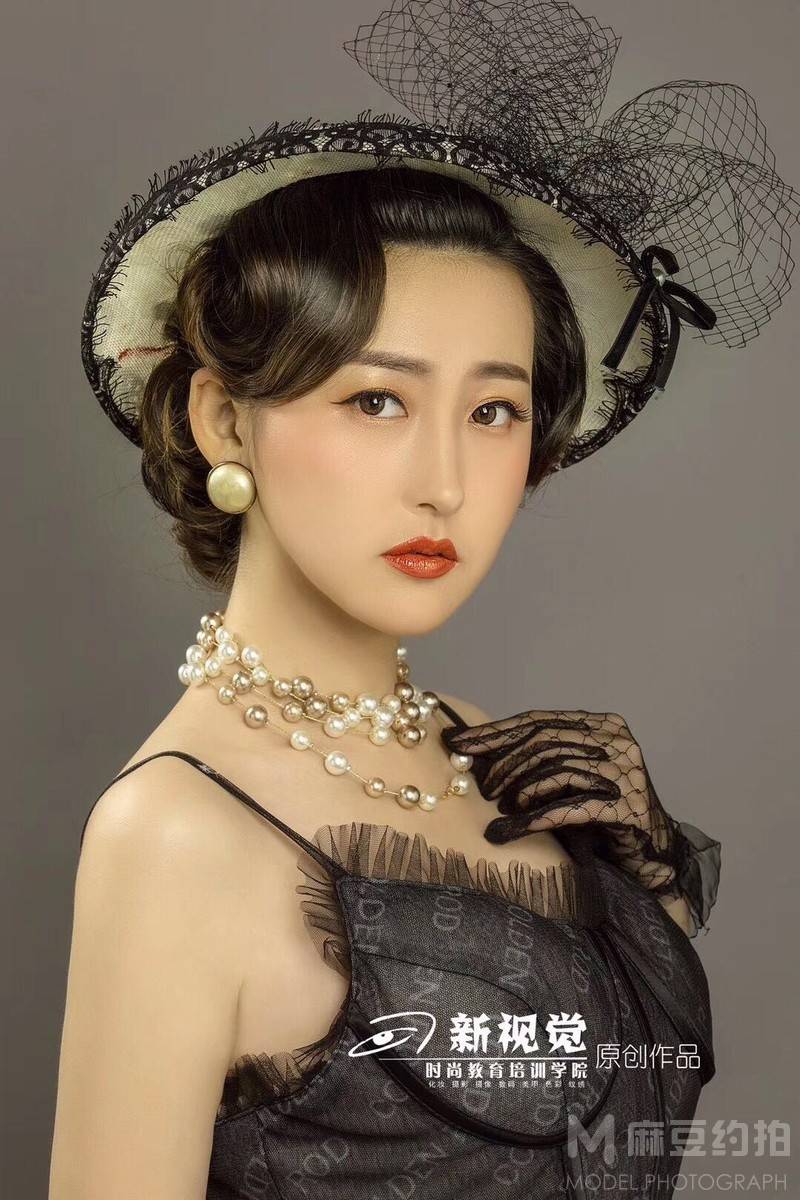 商务模特