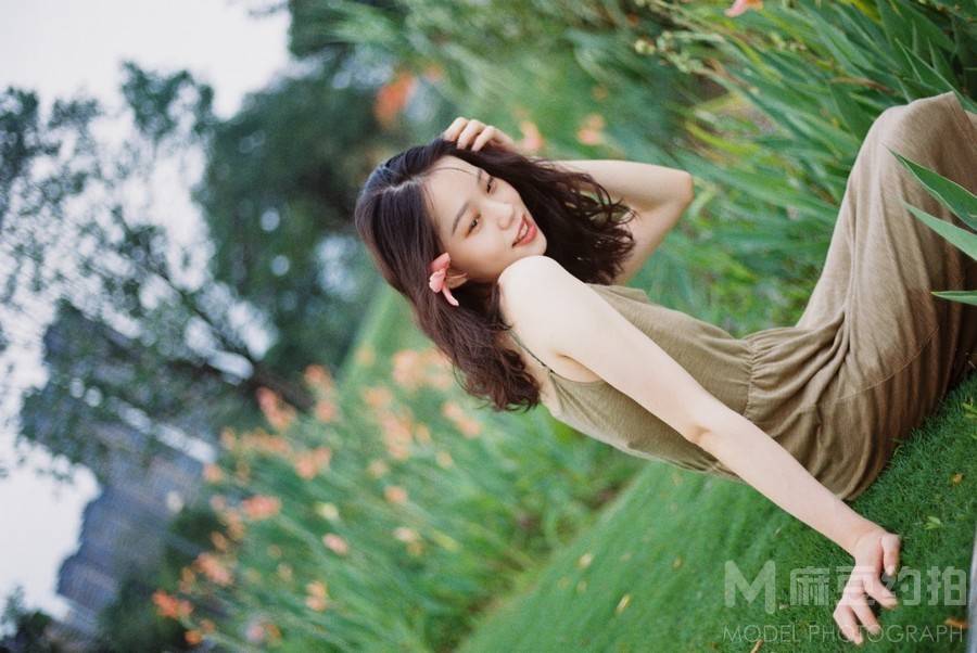 胶片模特