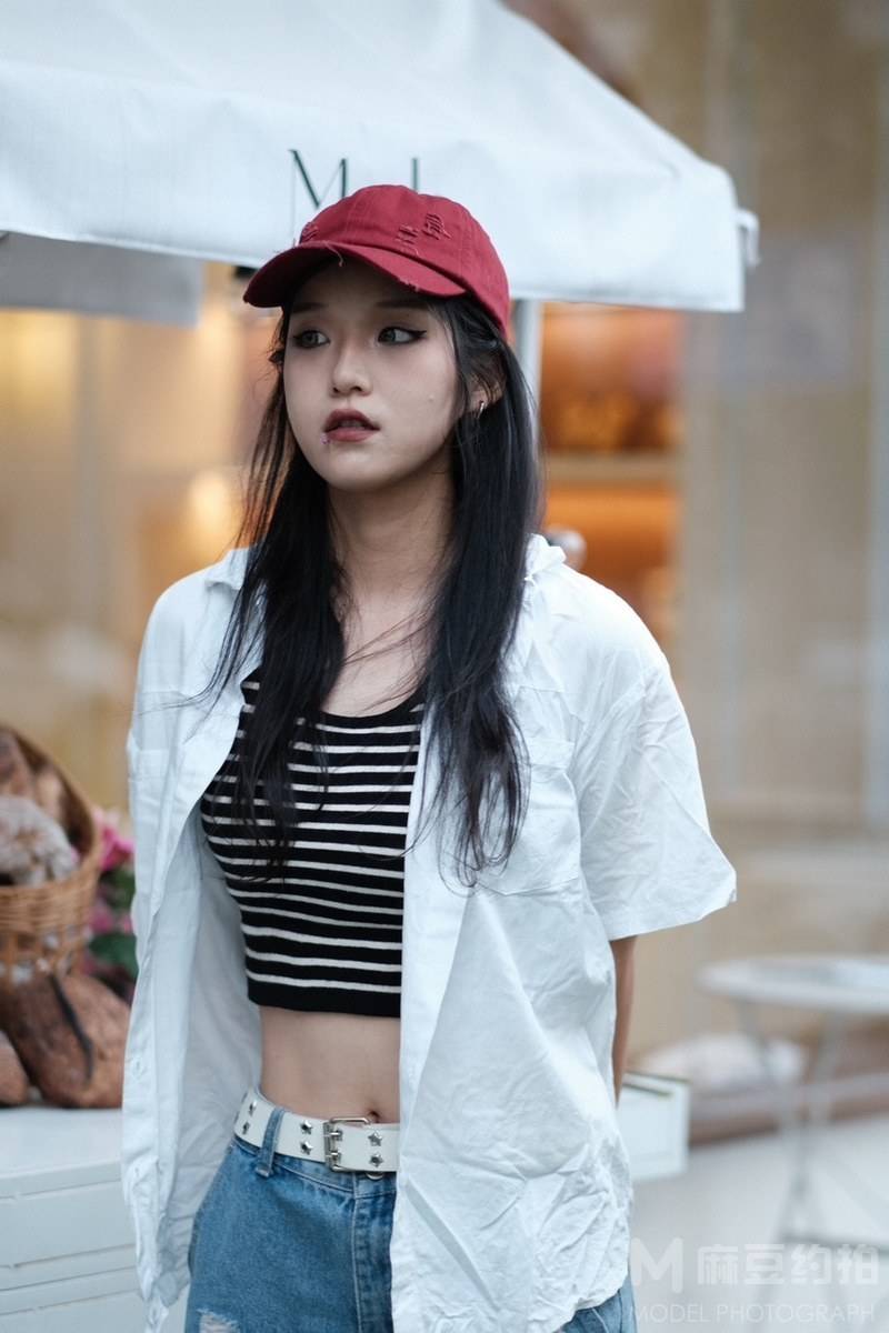 黑白模特