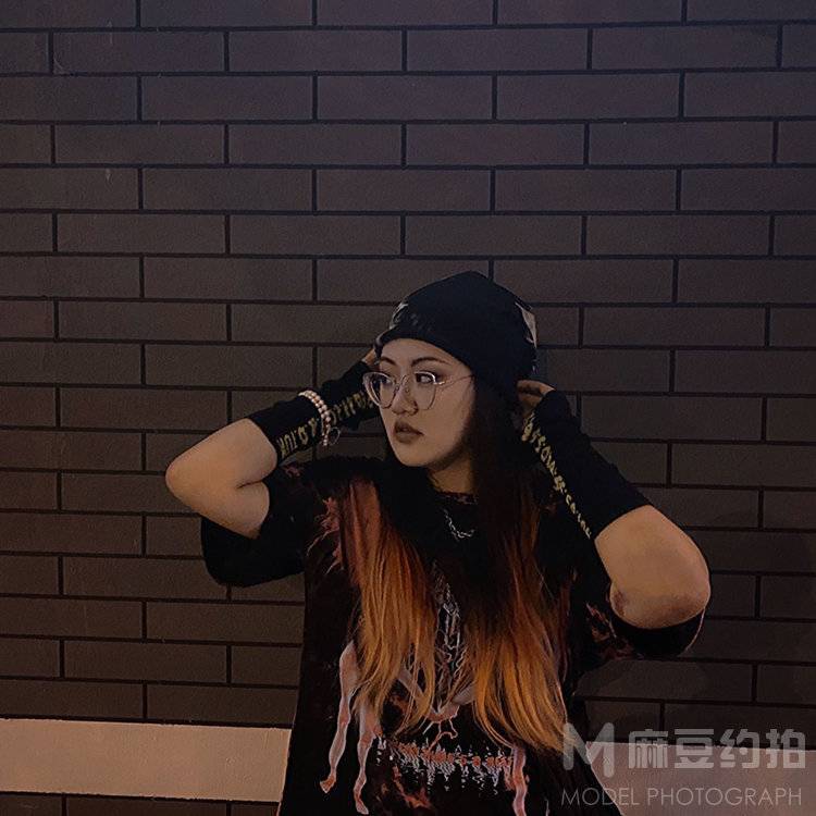 暗黑模特