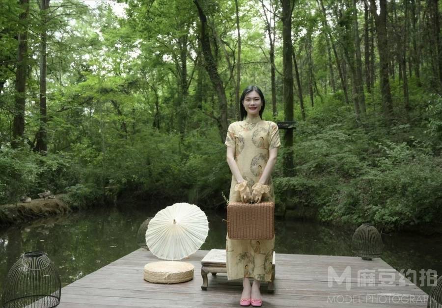 民国模特