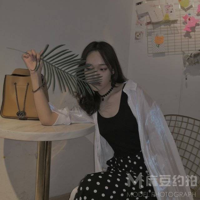民国模特