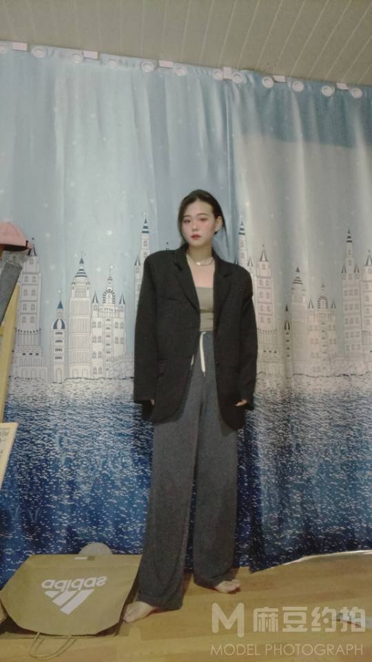 民国模特