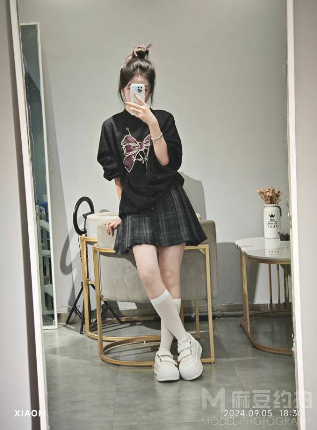 校园模特