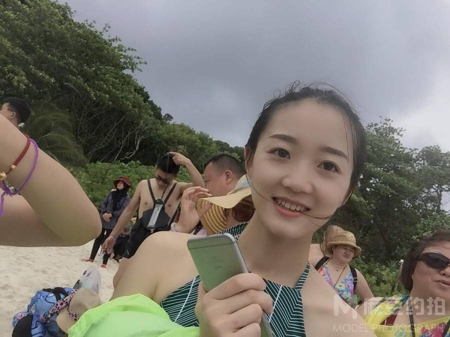 清新模特