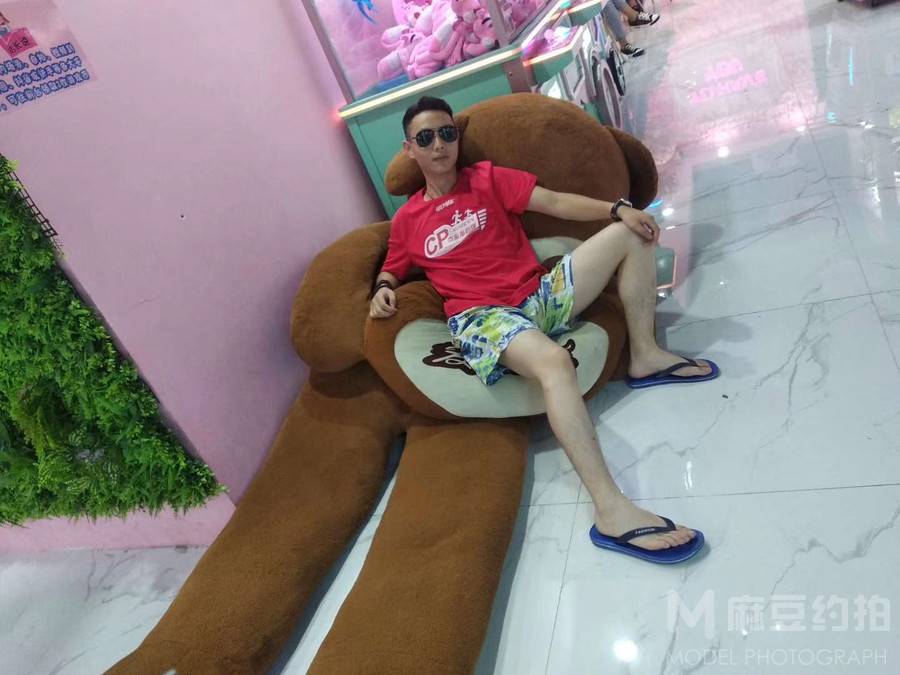 纪实模特