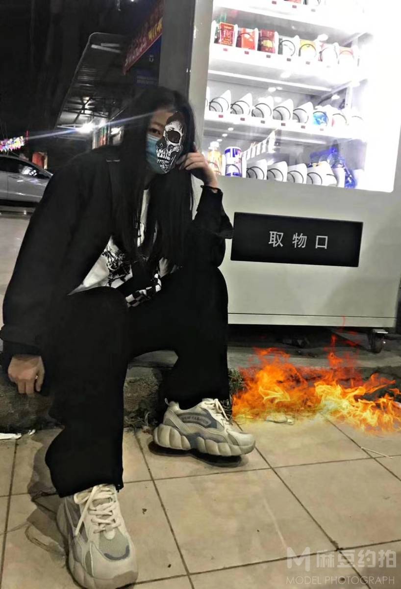 暗黑模特