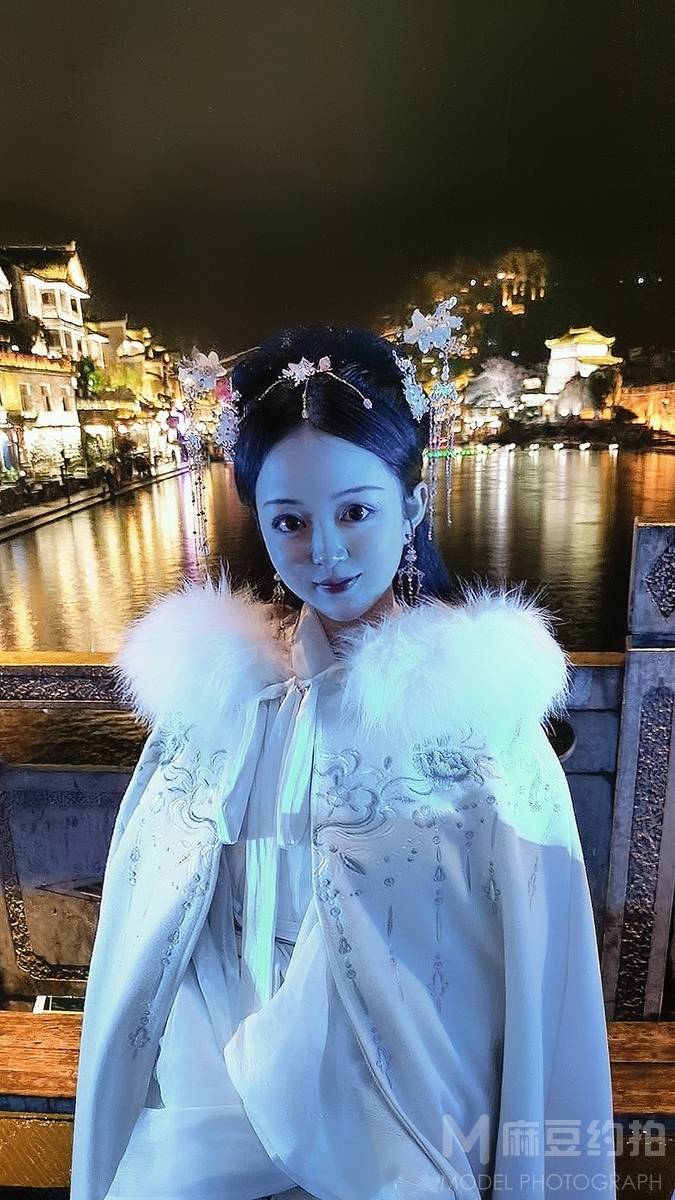 民国模特