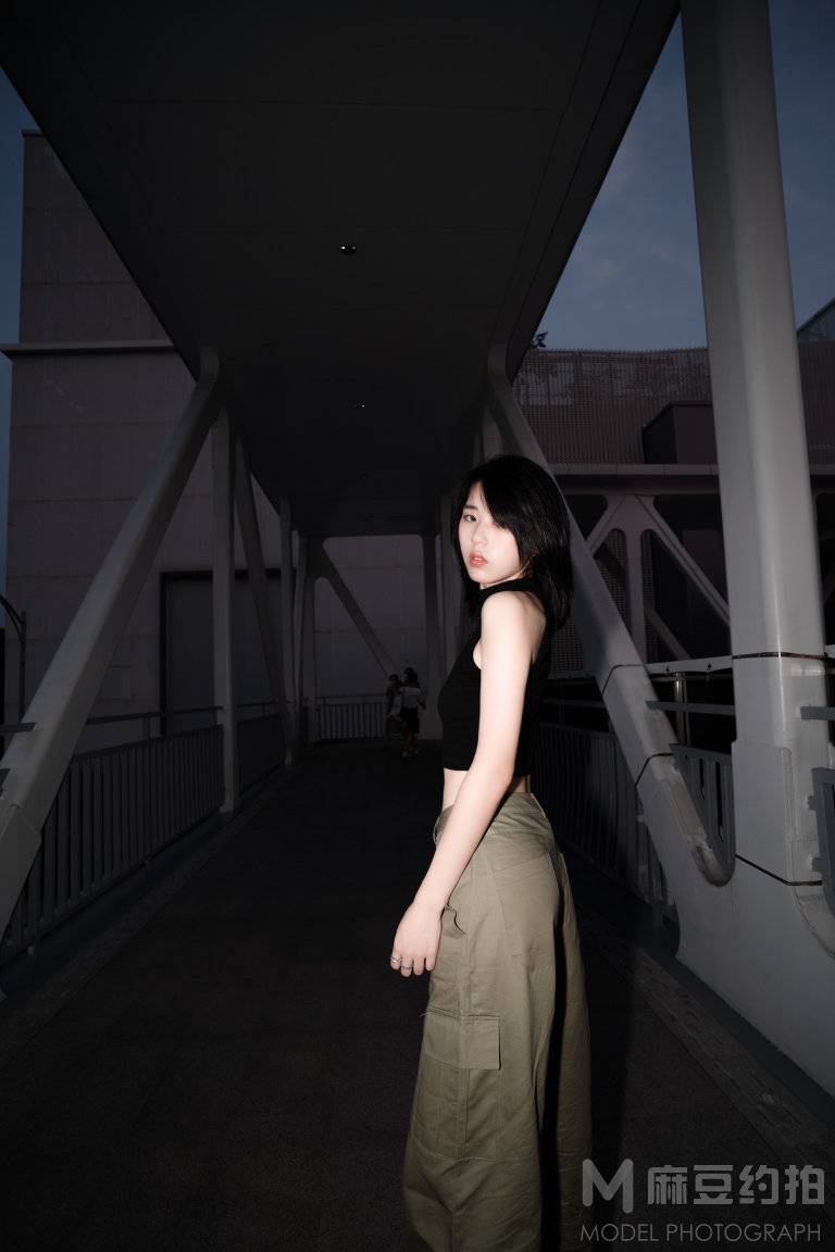 胶片模特