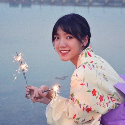 宝丽来模特