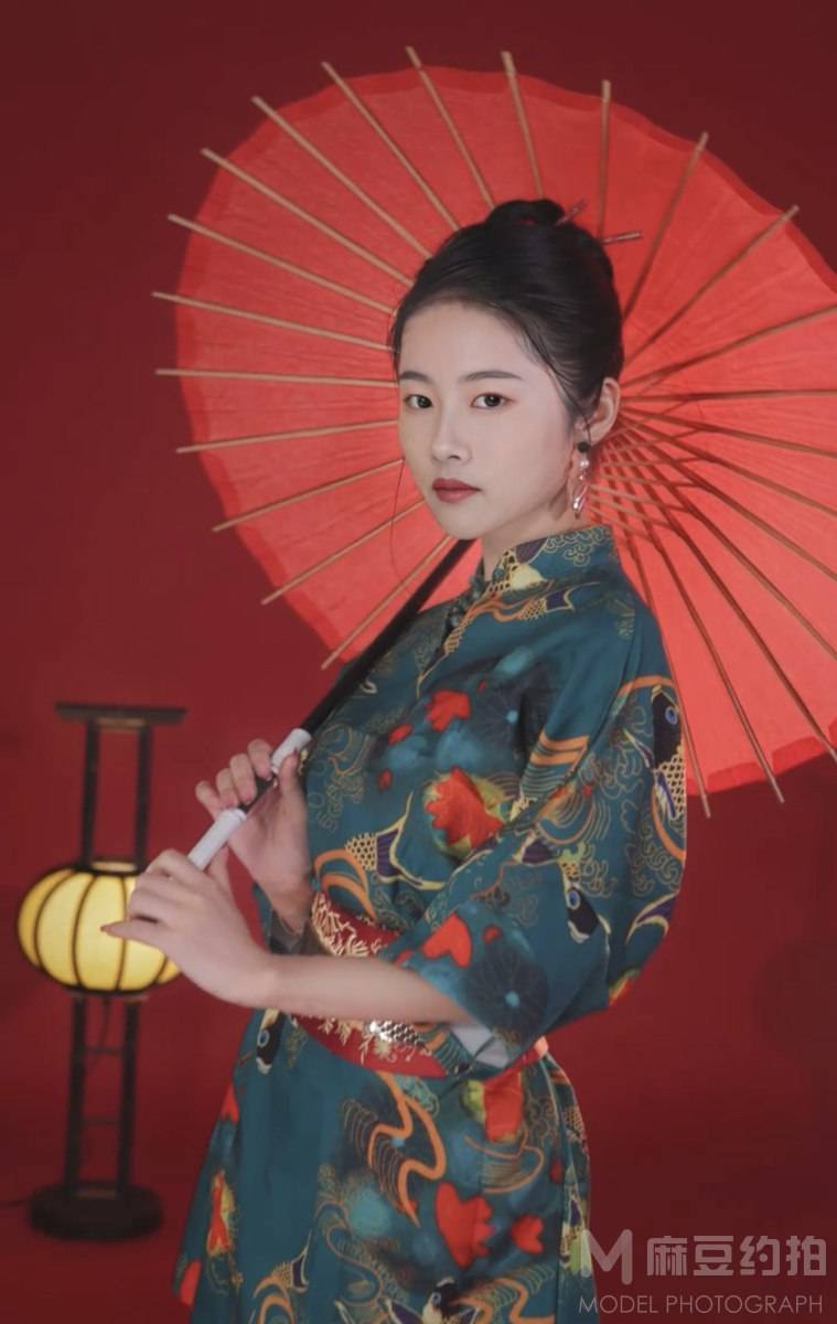 民国模特