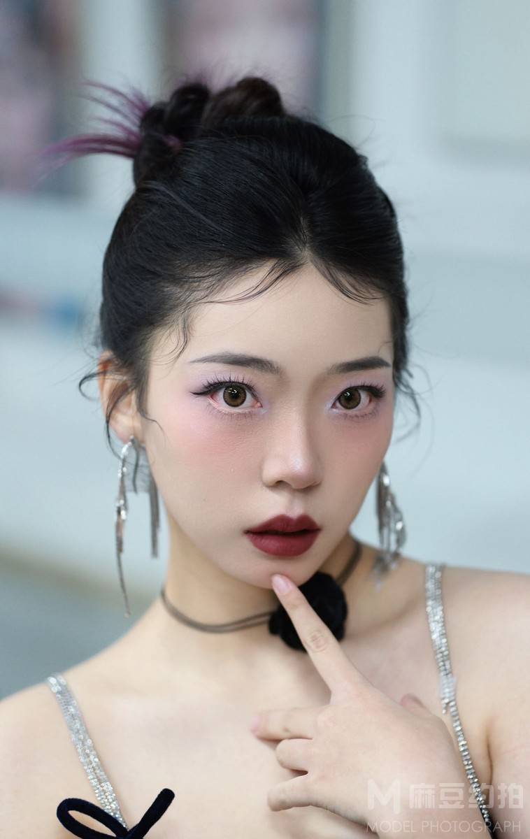 妆容模特