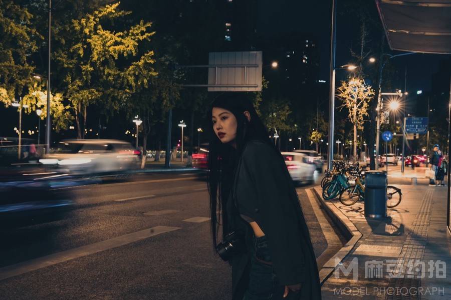 夜景模特