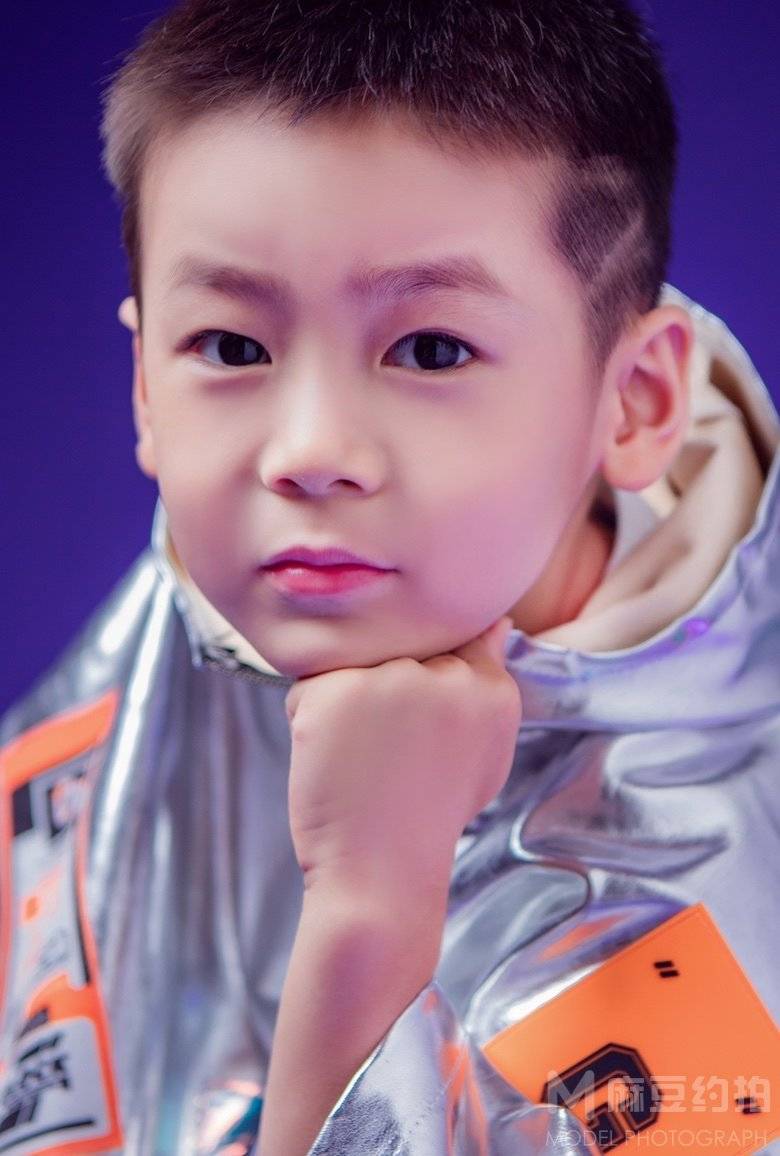儿童摄影模特