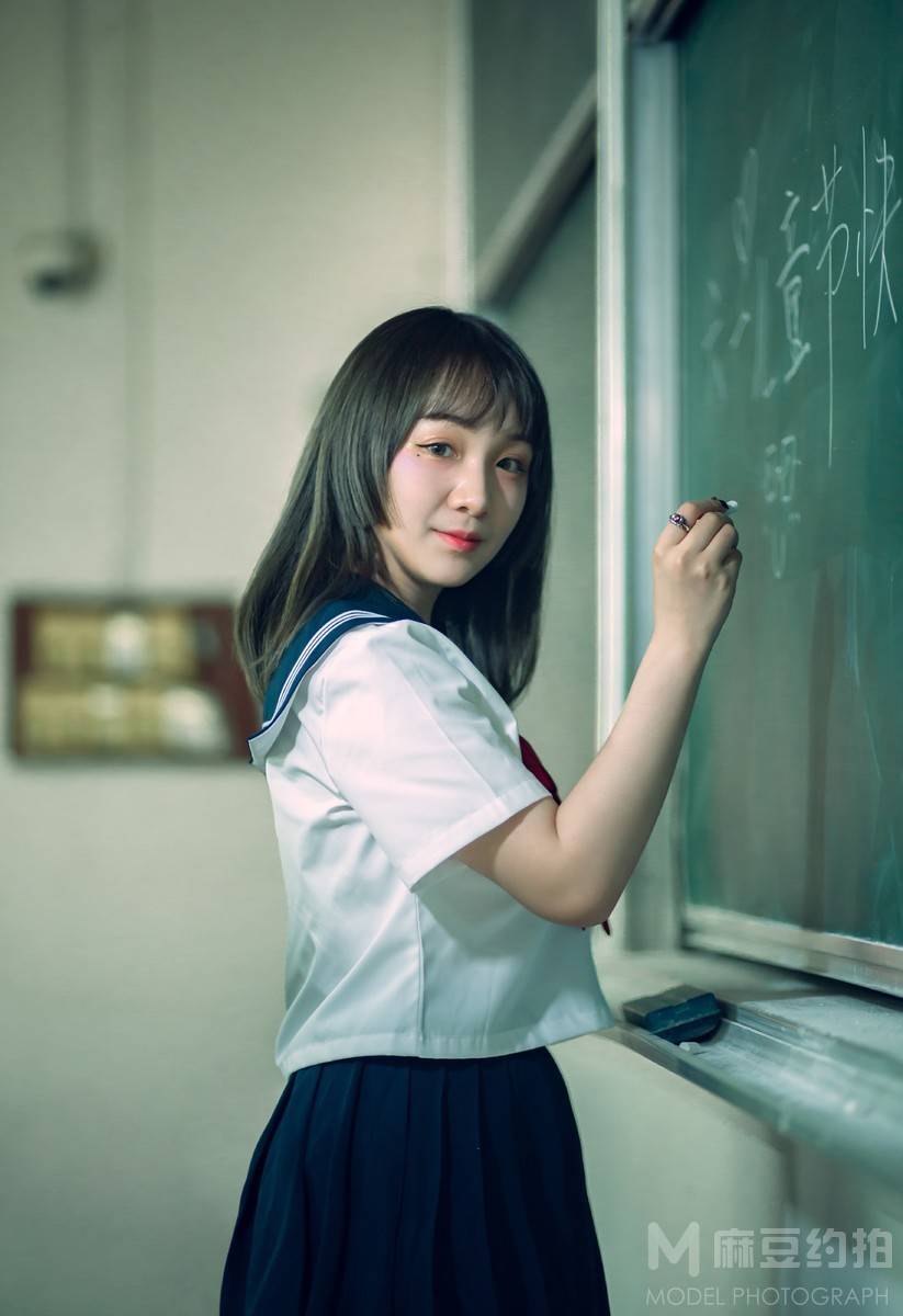 校园模特