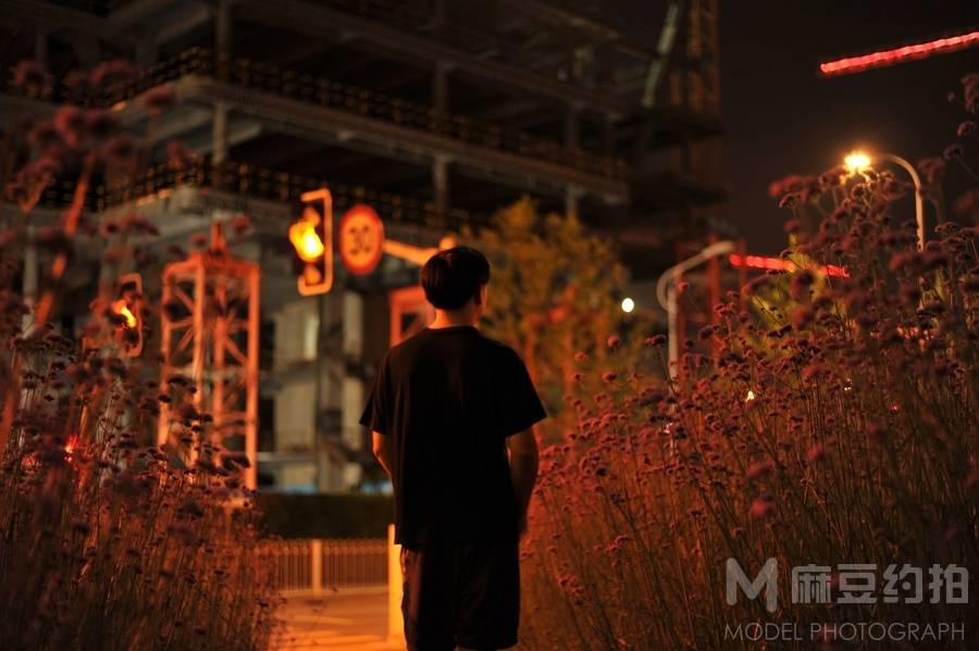 夜景模特