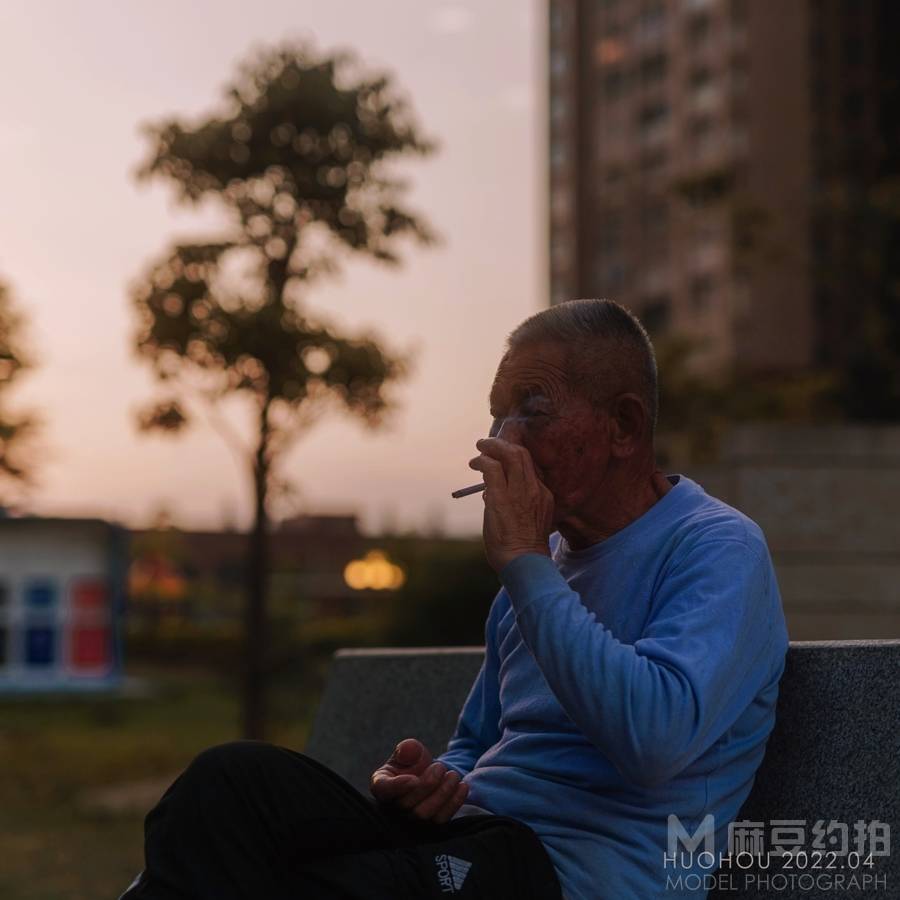 纪实模特