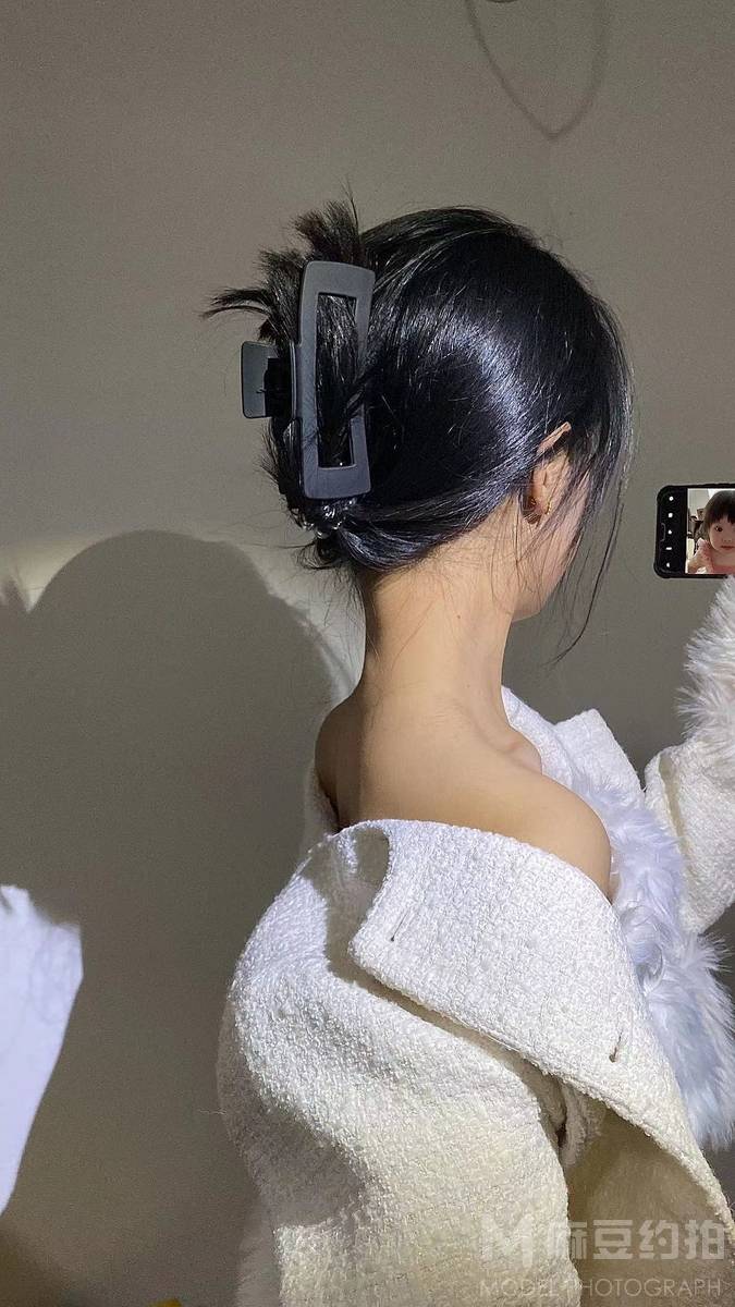 纪实模特
