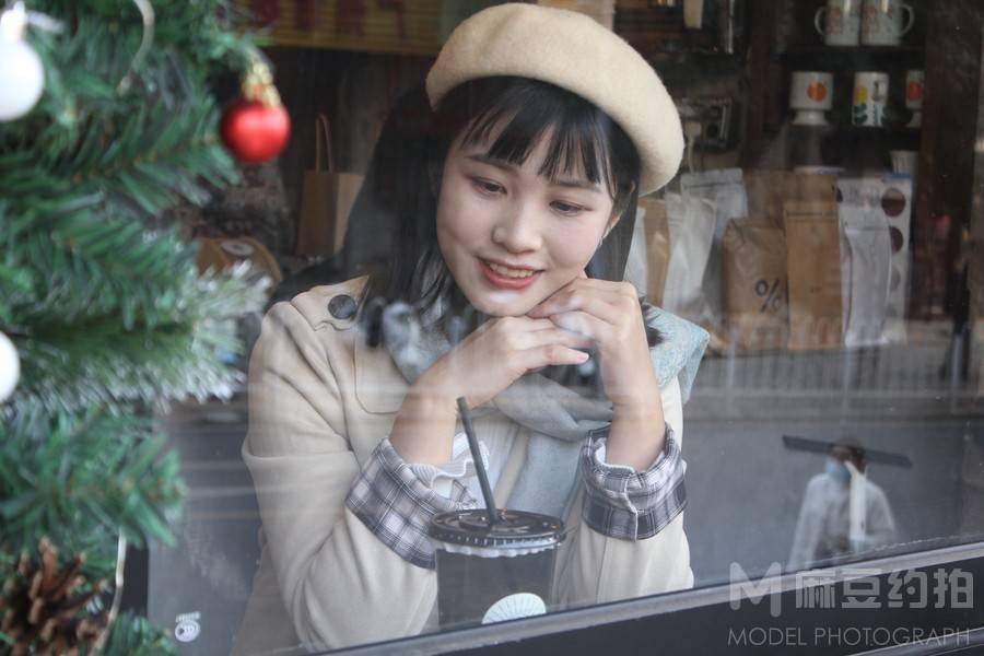 清新模特