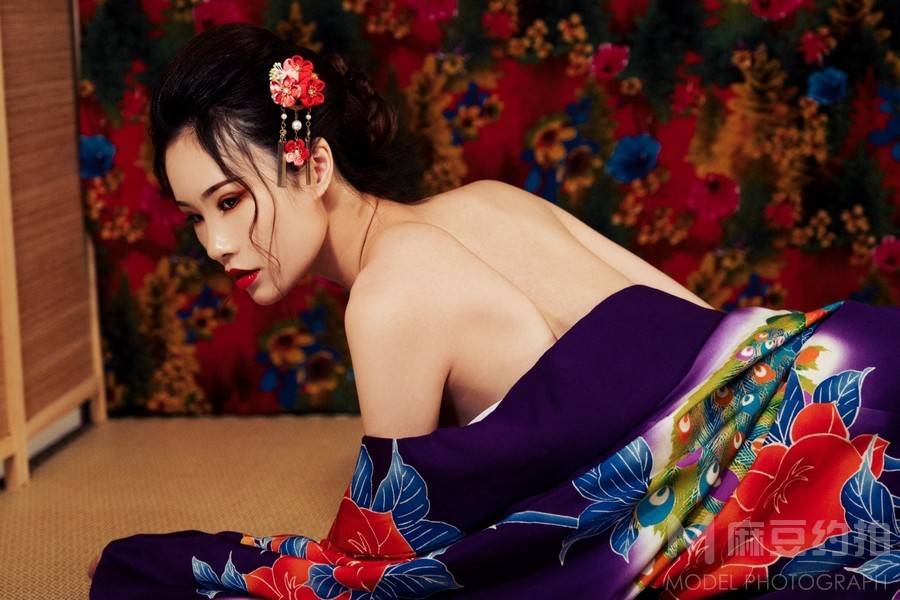 和服模特