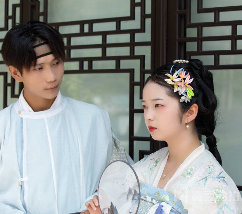 汉服模特