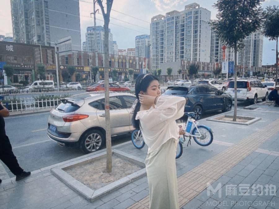 民国模特