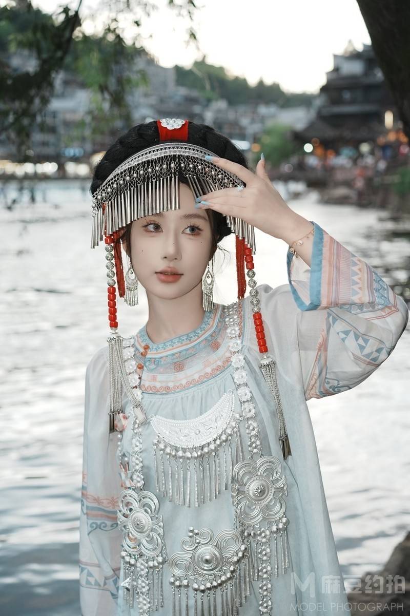 妆容模特