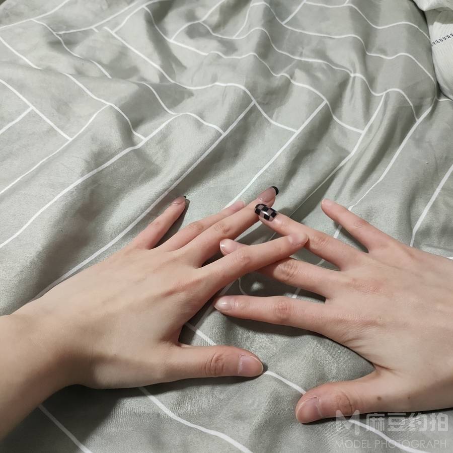 宝丽来模特