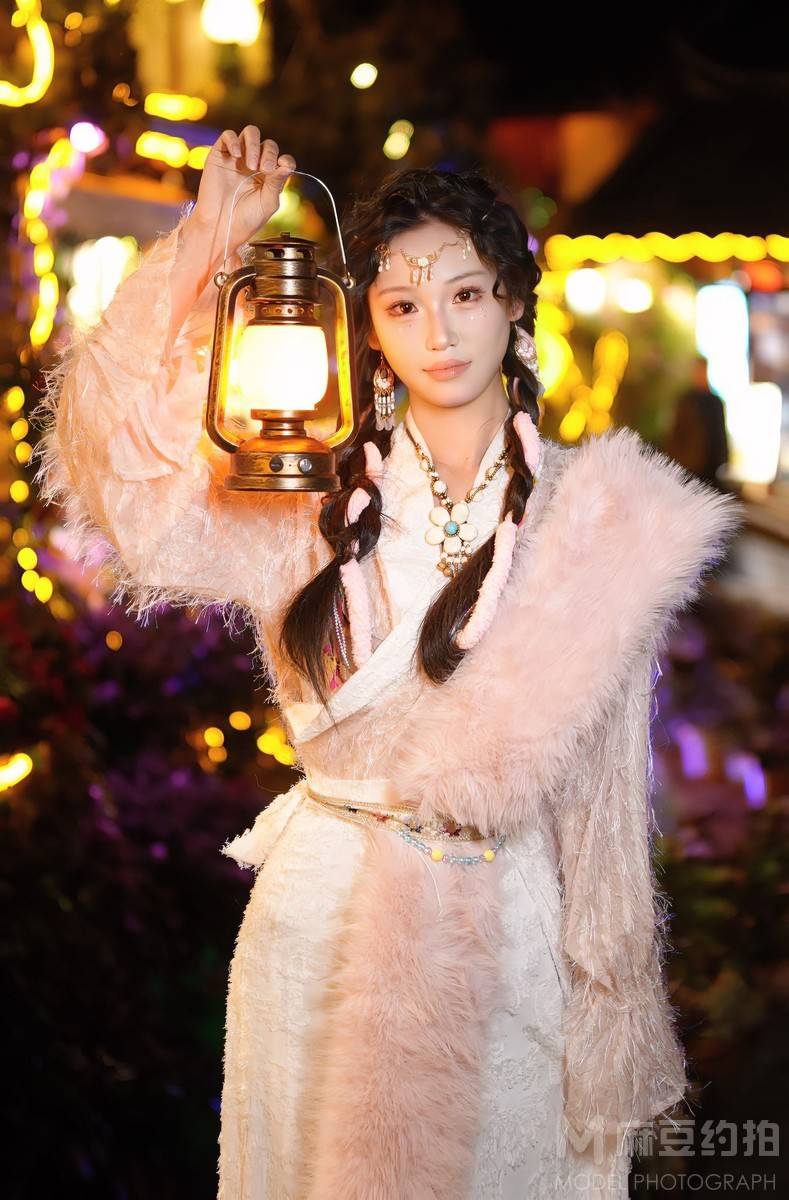 夜景模特