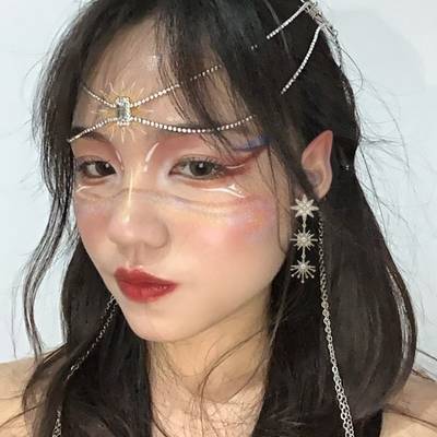 宝丽来模特