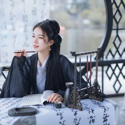 汉服模特