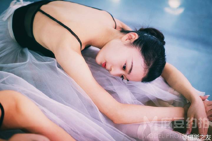 胶片模特