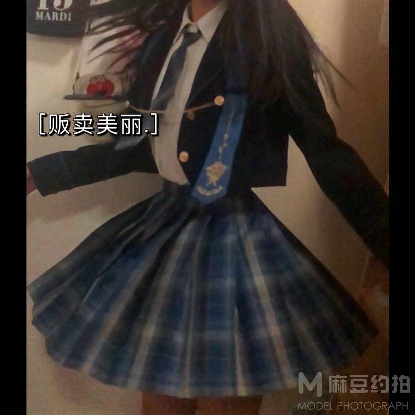 校园模特