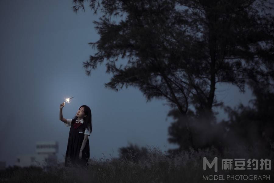夜景模特