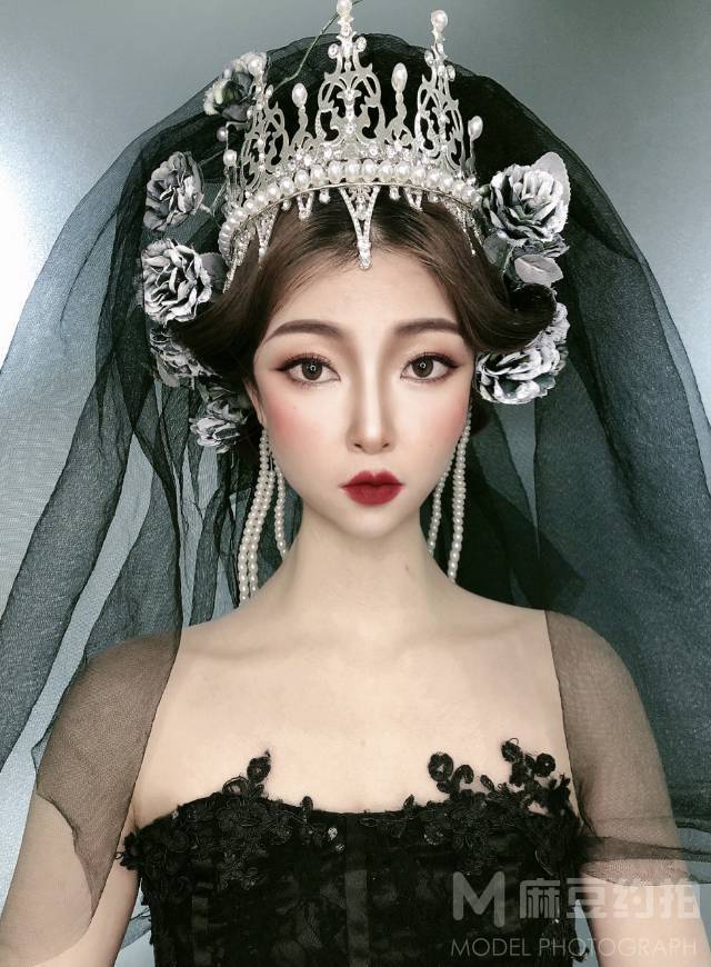 暗黑模特