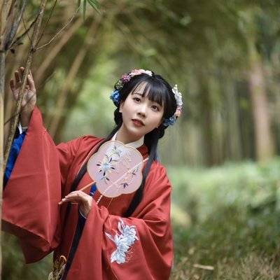 汉服模特